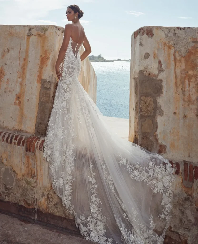 beach wedding dresses